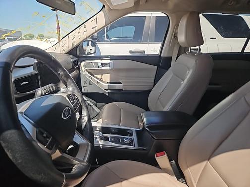 STAR WHITE MET TRI-COAT 2022 Ford Explorer XLT