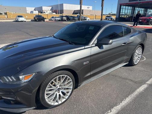 2017 Ford Mustang GT Premium