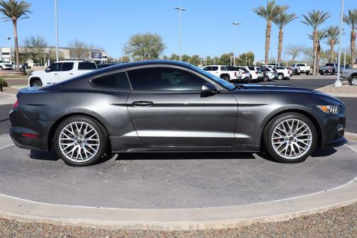 2017 Ford Mustang GT Premium