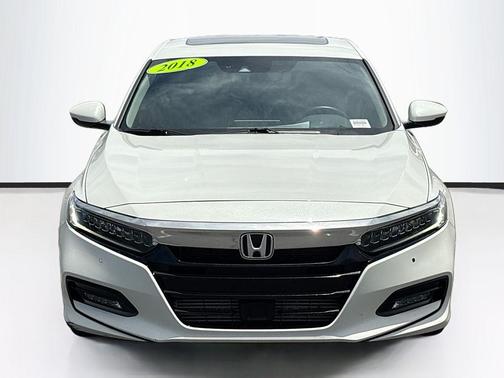 Platinum White 2018 Honda Accord Touring
