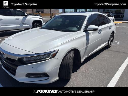 Platinum White 2018 Honda Accord Touring