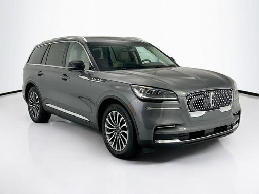 ASHER GRAY MET CC 2023 Lincoln Aviator Reserve