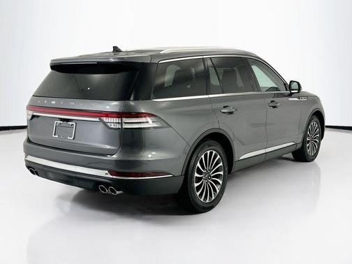 ASHER GRAY MET CC 2023 Lincoln Aviator Reserve