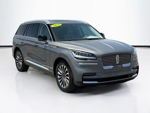 ASHER GRAY MET CC 2023 Lincoln Aviator Reserve