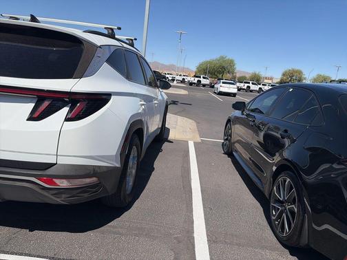 Quartz White 2022 Hyundai TUCSON SEL