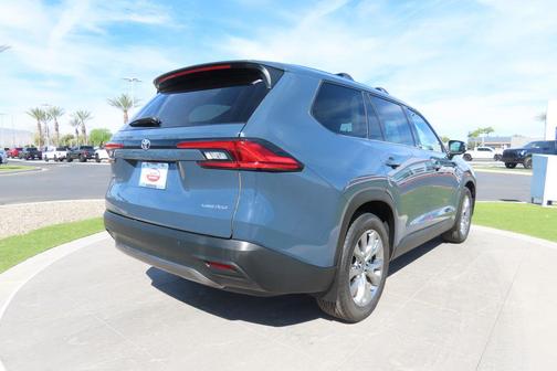 2024 Toyota Grand Highlander Limited