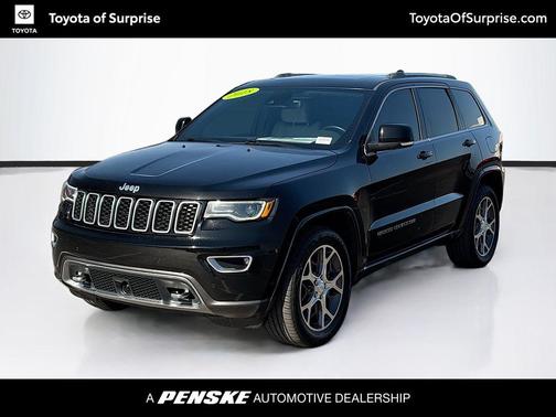 Diamond Black Crystal Pearlcoat 2018 Jeep Grand Cherokee Sterling Edition