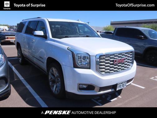 White Frost Tricoat 2019 GMC Yukon XL Denali