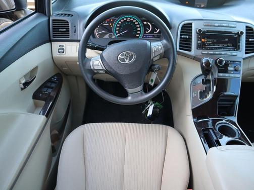 2011 Toyota Venza Base