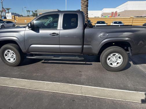 2021 Toyota Tacoma SR