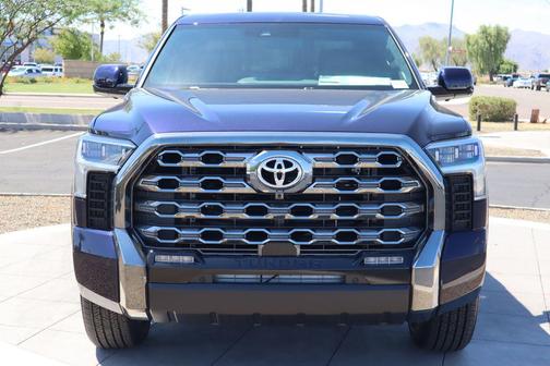 2025 Toyota Tundra Hybrid Platinum