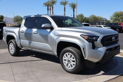 2025 Toyota Tacoma SR5