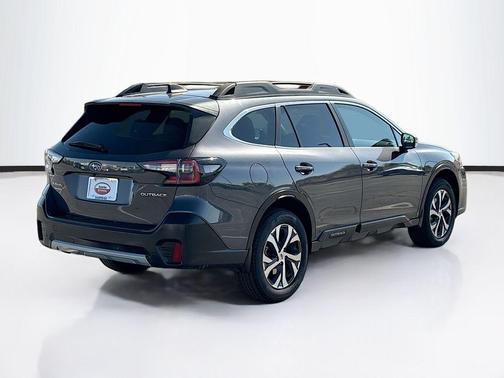 Magnetite Gray Metallic 2022 Subaru Outback Limited