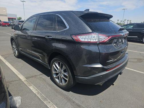 Magnetic Metallic 2018 Ford Edge Titanium