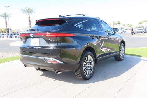 2024 Toyota Venza XLE