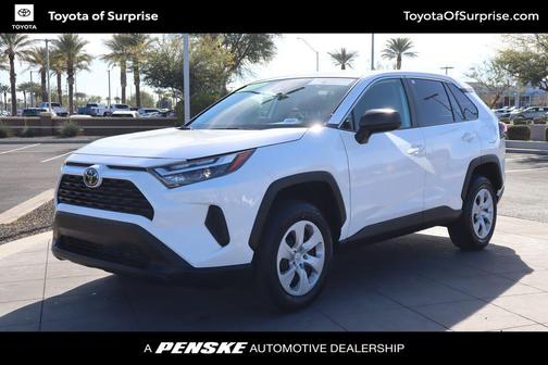 2025 Toyota RAV4 LE