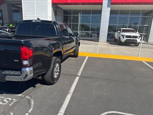 2019 Toyota Tacoma SR5