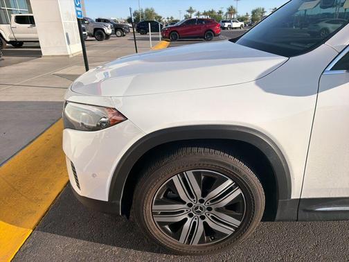 Polar White 2023 Mercedes-Benz EQB 250 Base