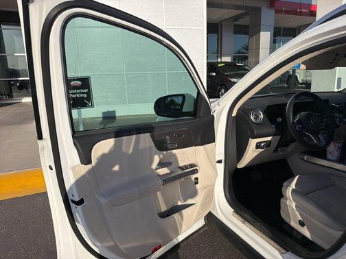 Polar White 2023 Mercedes-Benz EQB 250 Base
