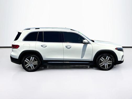Polar White 2023 Mercedes-Benz EQB 250 Base
