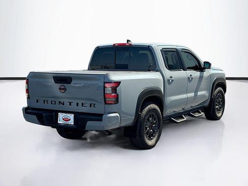 Boulder Gray Pearl 2023 Nissan Frontier PRO-4X