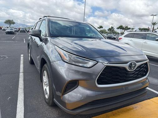 2023 Toyota Highlander L