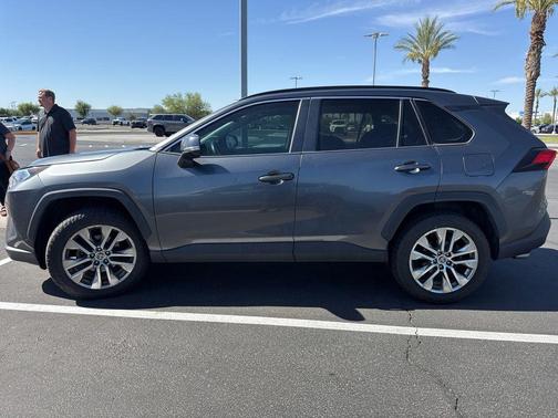 Magnetic Gray Metallic 2021 Toyota RAV4 XLE Premium