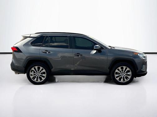 Magnetic Gray Metallic 2021 Toyota RAV4 XLE Premium