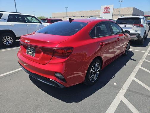 Currant Red 2024 Kia Forte LXS