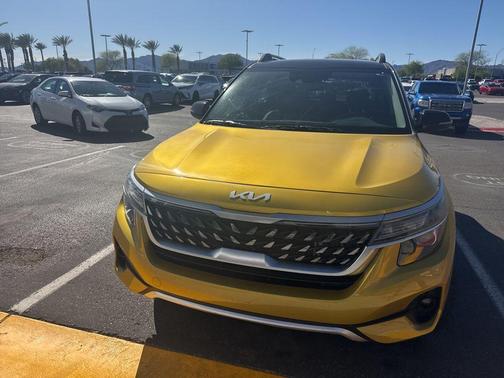 2022 Kia Seltos Nightfall Edition