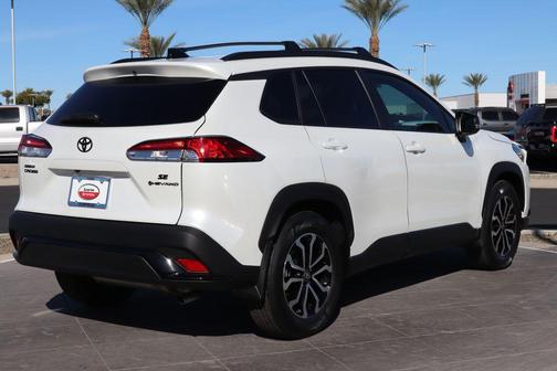 2025 Toyota Corolla Hybrid SE