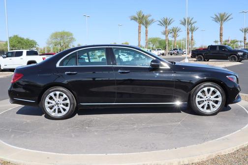 2018 Mercedes-Benz E-Class 4MATIC