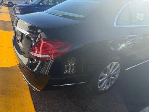 2018 Mercedes-Benz E-Class 4MATIC