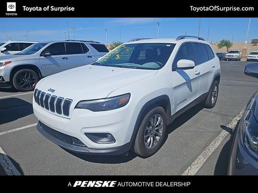 Bright White Clearcoat 2019 Jeep Cherokee Latitude Plus