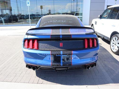 Shadow Black 2016 Ford Shelby GT350 Base