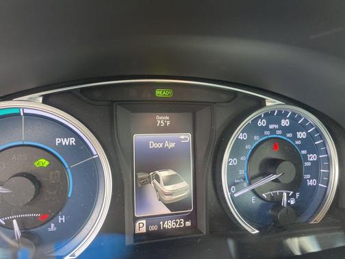 2015 Toyota Camry Hybrid XLE