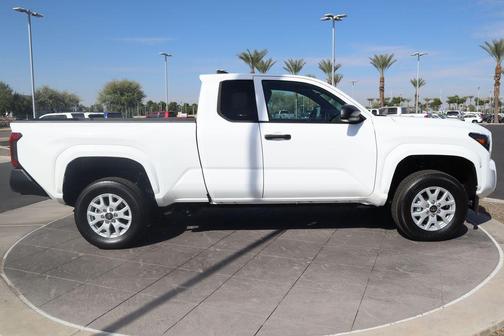 2025 Toyota Tacoma SR