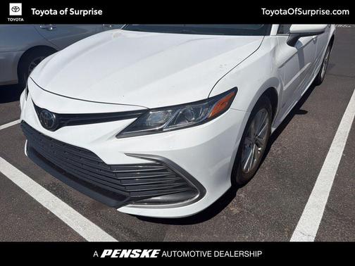 Ice Cap 2023 Toyota Camry LE