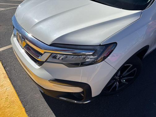 2019 Honda Pilot Touring 8-Passenger