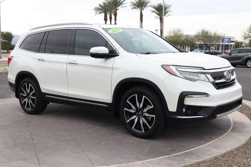 2019 Honda Pilot Touring 8-Passenger