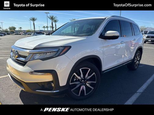 2019 Honda Pilot Touring 8-Passenger