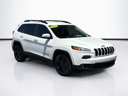 Bright White Clearcoat 2018 Jeep Cherokee Latitude