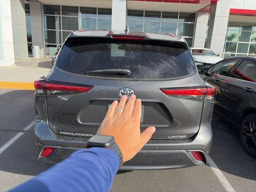 2021 Toyota Highlander Limited