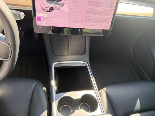 2022 Tesla Model 3 Standard Range