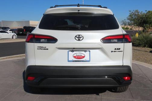 2026 Toyota Corolla Hybrid SE