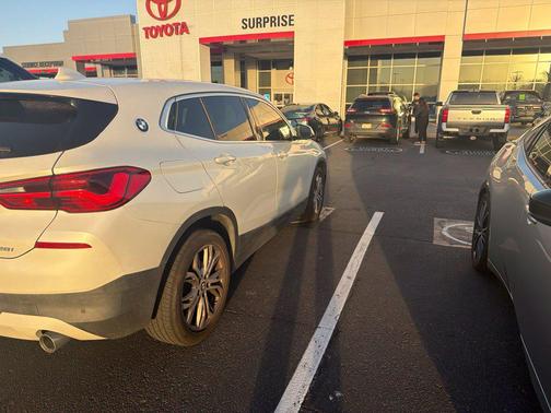 Mineral White Metallic 2019 BMW X2 sDrive28i