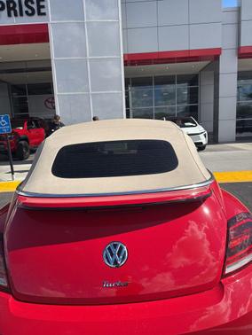 2019 Volkswagen Beetle 2.0T SE