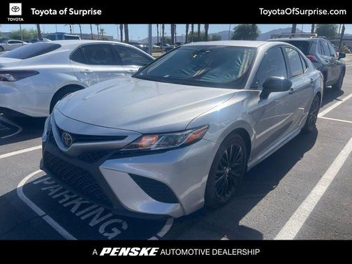 Celestial Silver Metallic 2019 Toyota Camry SE