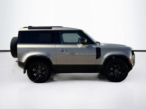Silver 2022 Land Rover Defender 90 X-Dynamic SE
