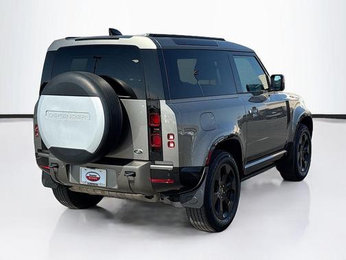 Silver 2022 Land Rover Defender 90 X-Dynamic SE